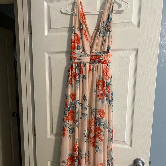 Lulus Floral maxi dress - Picture 3 of 11